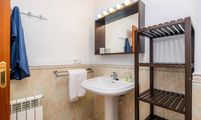 Cala Ratjada Apartment | Sa Coromina & Sa Estany Apartments - 12pax - 1 min to Beach and Restaurants.