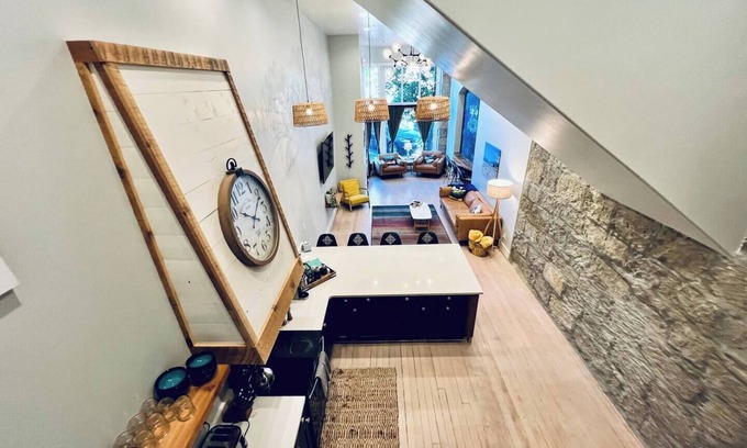 Enterprise Condo | Sacajawea is part of the Litch Hotel: Luxury fully equipped vacation rental condos