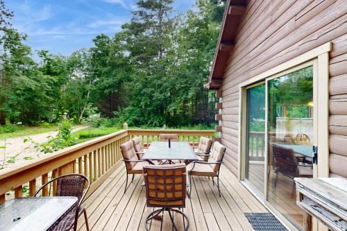 Bartlett House | Saco River Hideaway