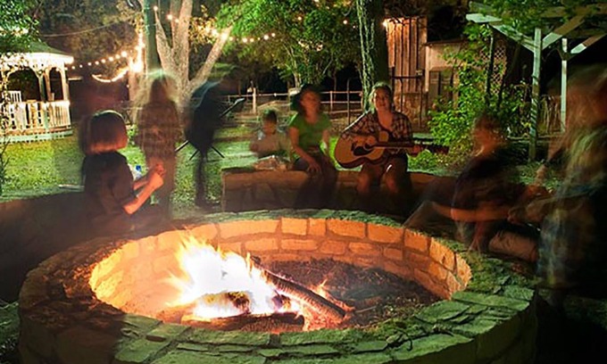 Glen Rose Cabin | Saddle House cabin. Near DINO tracks! River access. Barnyard.