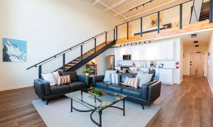 Bozeman Condo | Saddlepeak View:Midtown BZN