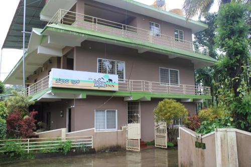 Kaimane Hotel | Safari Inn