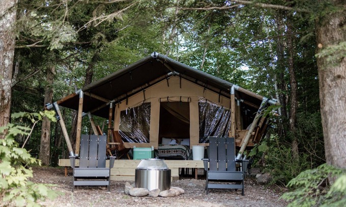 Thornton RV Rental | Safari Tent Site 6 | 1 Queen Bed & 1 Twin Bed | Pond View