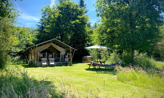 Madranges Other | Safari Tents at Le Ranch Camping et Glamping