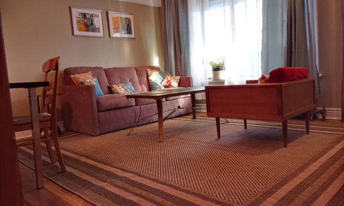 Windsor Terrace House | Safe Pretty Friendly Amazing Brooklyn Neighborhood.
