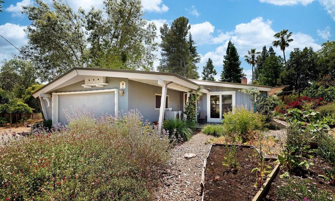 Walnut Creek House | Safe, Quiet Home Located Near Parks, BART, and SF