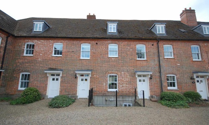 Blythburgh House | Saffron, Blythview