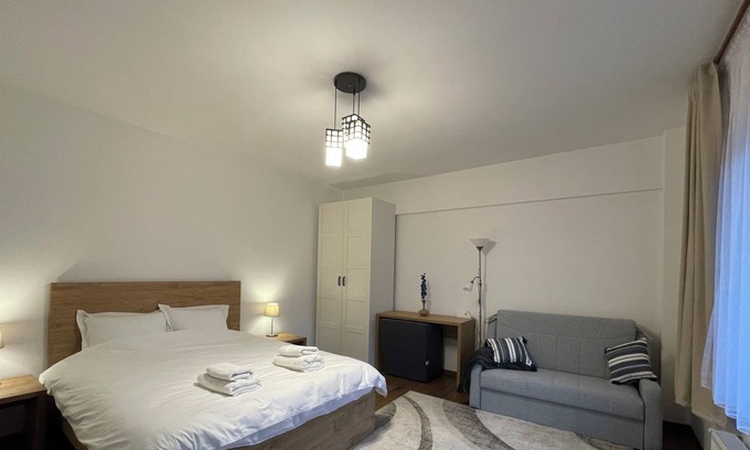 Busteni Apartment | Safira Garden Apartment with Mountain View