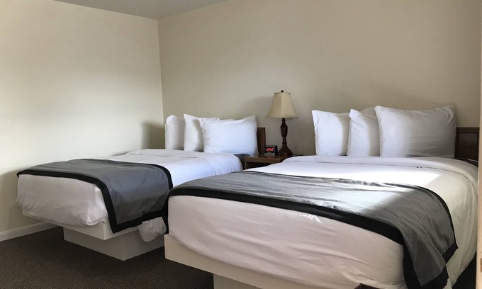 Newcastle Hotel | Sage Motel