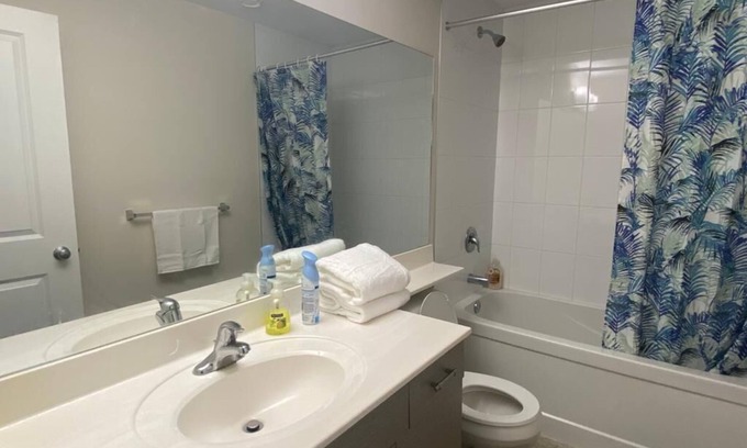 Dugald House | Sagecove-Exec. 2 bedrooms suite
