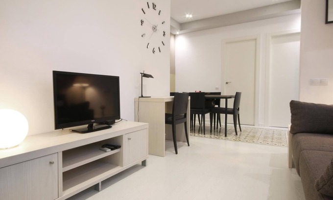 Eixample Apartment | Sagrada Familia Apartment 43