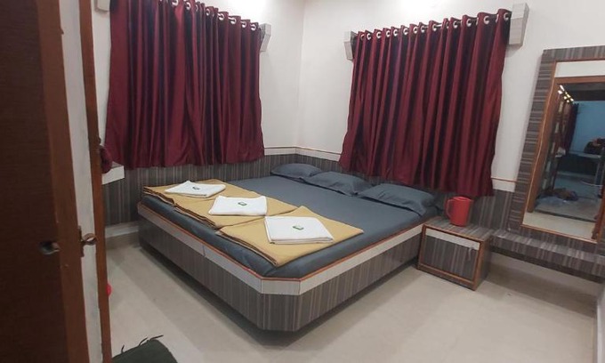 Shirdi House | Sai Raghunandan Guest House