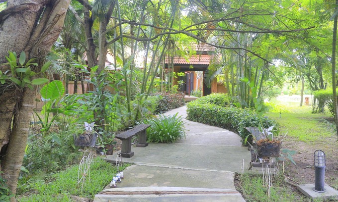 Chaiprakarn Hotel | SaimoonburyResort