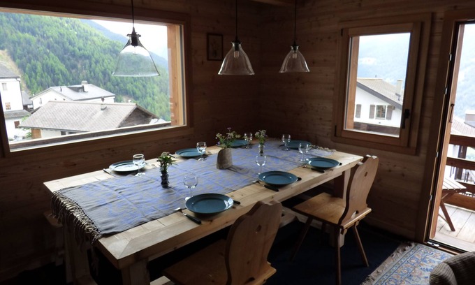 St. Luc Apartment | Saint-Luc, village center, completely renovated!