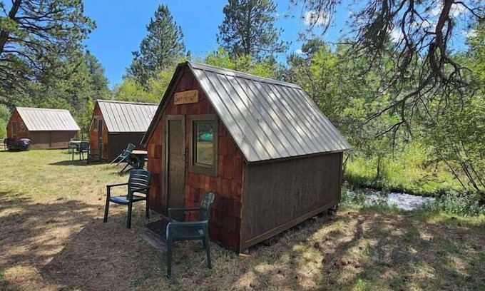 Saddlestring Cabin | Saint Nectarios Monastic Cottage