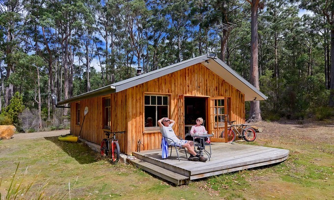 South Bruny Cottage | Saintys Creek Cottage