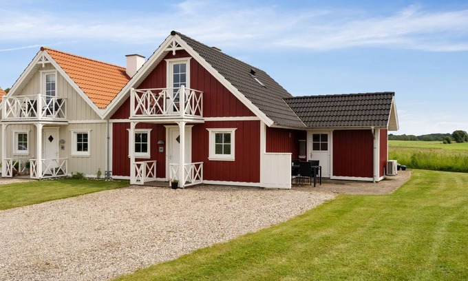 Middelfart House | "Sakari" - 375m from the sea by Interhome