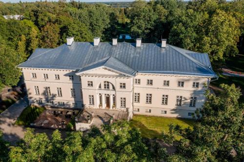 Saku Hotel | Saku Manor & Beerspa