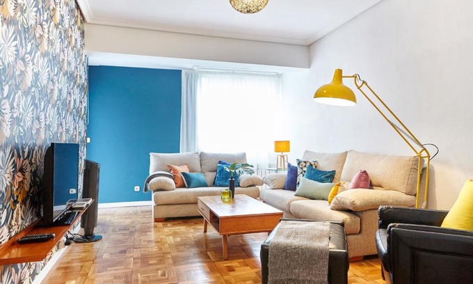 San Sebastian Apartment | SALABERRIA APARTMENT with private garage