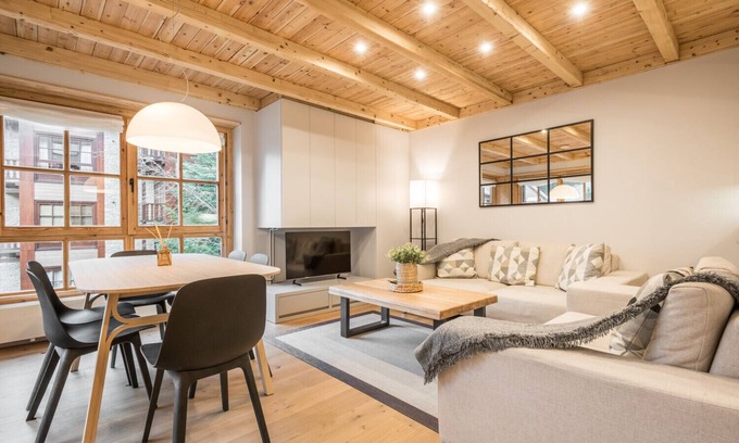 Baqueira Apartment | Salenques by Totiaran