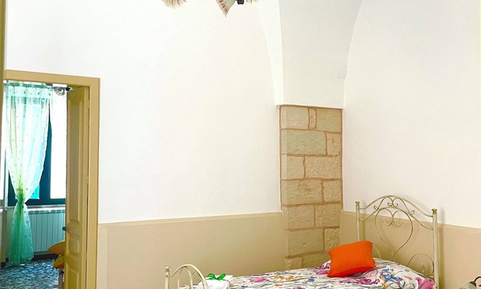 Cutrofiano House | Salentine house in the center of town with two bedrooms, bathroom and kitchen