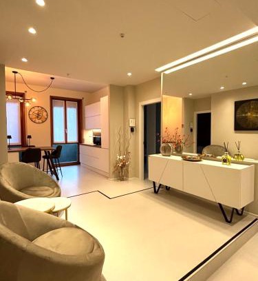 Centro Storico House | Salotto Santa Franca