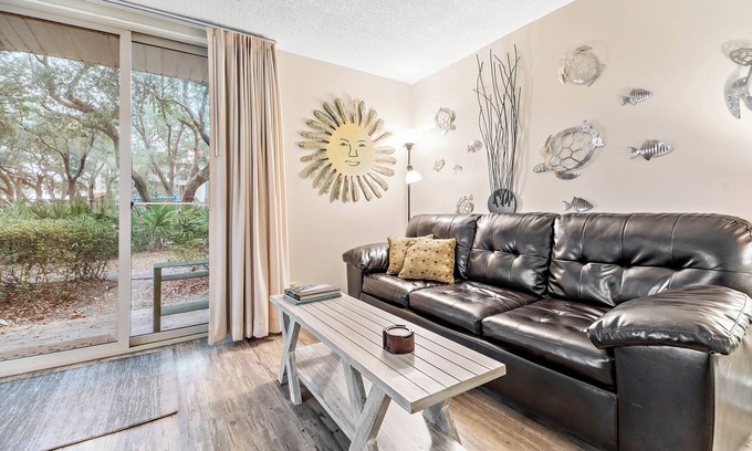 Jekyll Island Condo | Salt Air Nook - Right By Beach/Pool