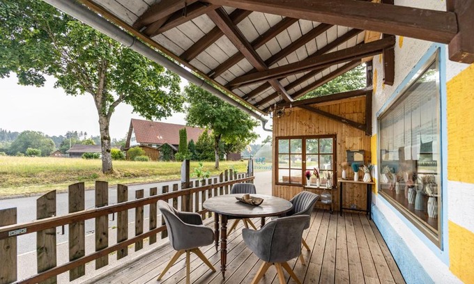 Winterstetten Apartment | Salty Sol
