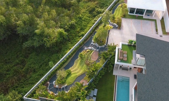 Cherngtalay Villa | SALVINA Luxury Villa Phuket, 3 bedrooms, pool, jacuzzi, parking