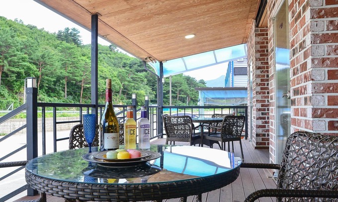 Samcheok House | Samcheok Healingcamp Pension