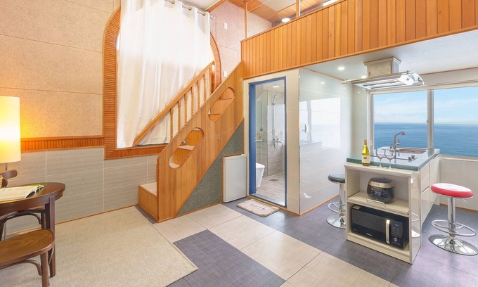 Samcheok House | Samcheok Peacehousing Spa Pet Pension