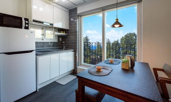 Samcheok House | Samcheok Right Away Sea Pension