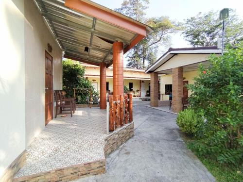 Rayong Resort | Samet Bellhouse