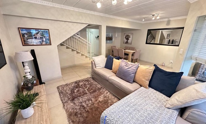 Greater Johannesburg Metropolitan Area Apartment | Sammy's Nest