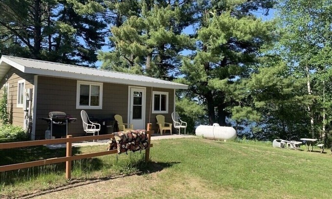 Sarona Cabin | Sam’s Place Cabin 1 on Long Lake, near shoreline, quiet. Own dock available.