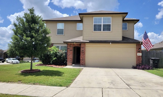 Solana Ridge House | San Antonio home near BMT, Riverwalk, Alamo, and Sea World