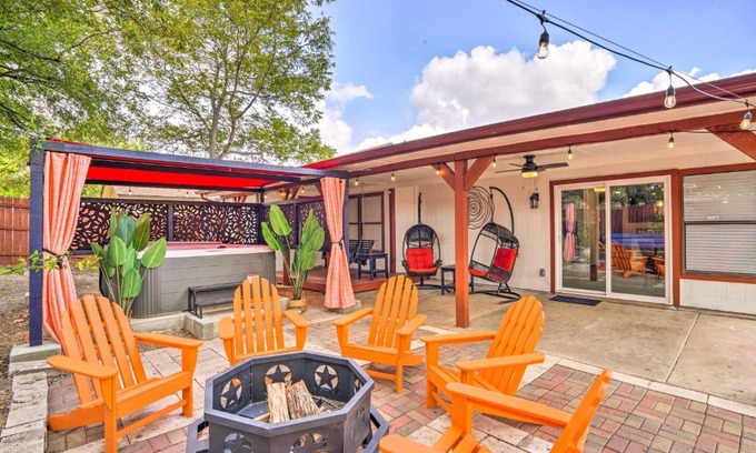 West San Antonio House | San Antonio Home with Hot Tub and Arcade Games!