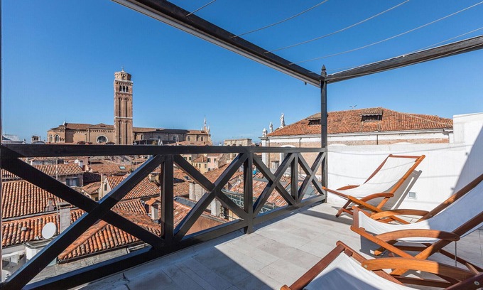 San Polo Apartment | San Polo Classy Apartment with Lovely Panoramic Terrace