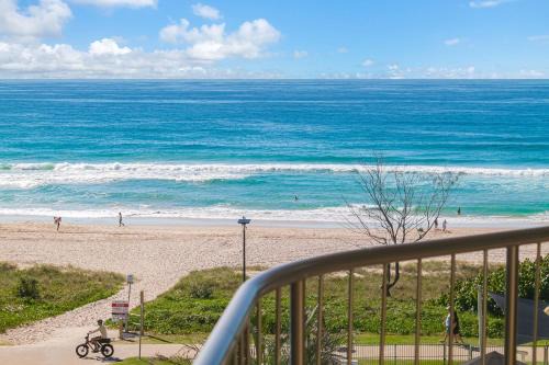 Tugun Apartment | San Simeon 33