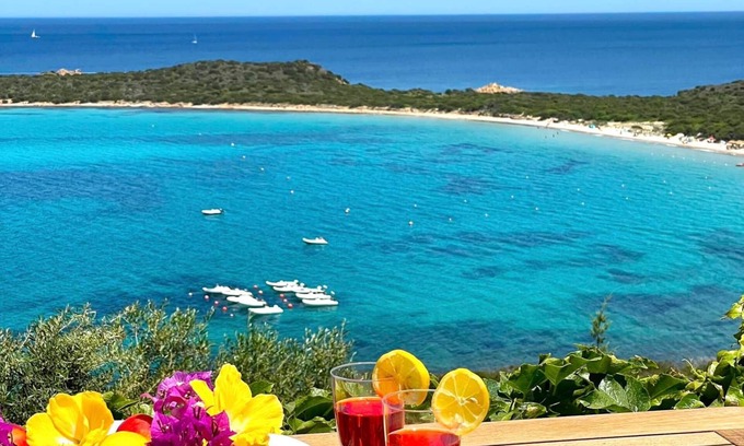 Capo Coda Cavallo Apartment | SAN TEODORO PUNTA EST SPETTACOLARE QUADRILOCALE VISTA MARE