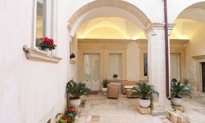 Lequile House | San Vito Mansion