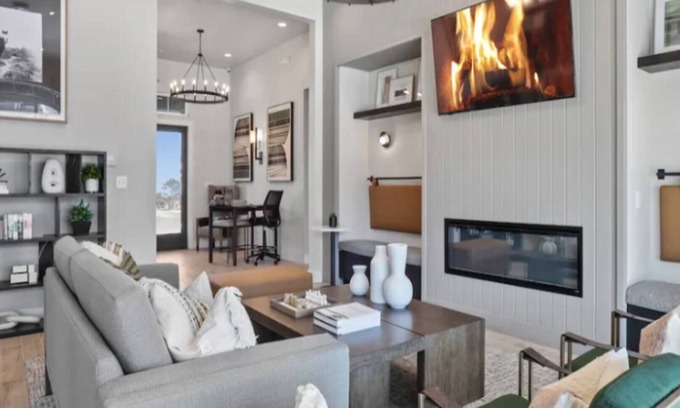 Madison Apartment | Sanctuary 2BD 2 - Two Bedroom Apartment, Sleeps 4
