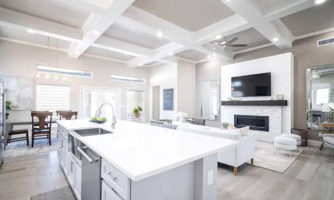 Horizon City House | Sanctuary at Emerald Springs
