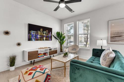 Ruskin Apartment | Sanctuary Family Friendly 3 Bed Oasis