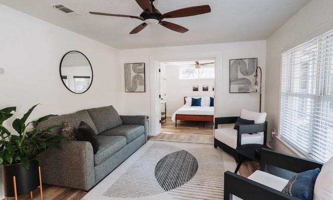 High Springs House | Sanctuary High Springs New Reno Family-Friendly