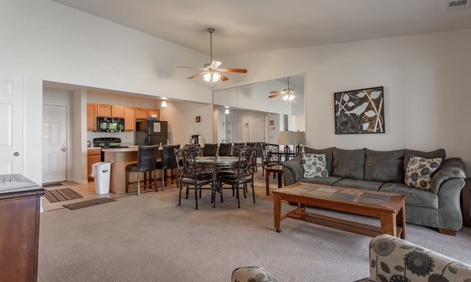 Kimberling City Condo | Sanctuary IV #446