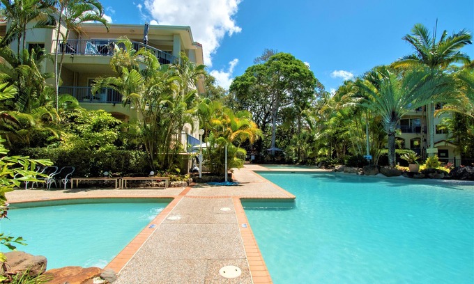 Currumbin Apartment | Sanctuary Lake Apartments