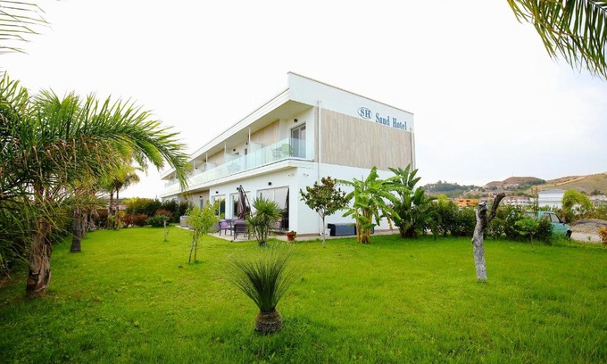 Botricello Hotel | Sand Hotel