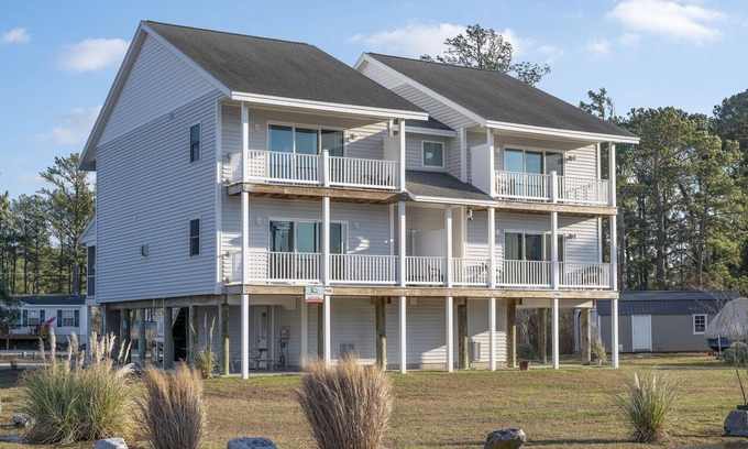 Chincoteague House | Sand Penny - Take in lovely Bay Views from this Chincoteague Island Duplex!