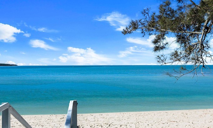 Traviston House | Sandpiper - Premier Holiday Haven